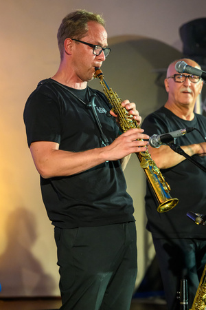 Starówka Jazz Festival 2025 - Koncert III - South Silesian Brass Band na scenie tarnowskiego amfiteatru