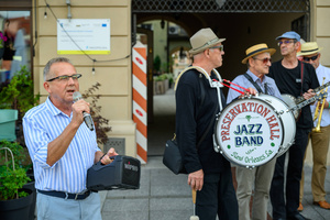 Starówka Jazz Festival 2025 - Koncert III - Rozpoczęcie parady nowoorleańskiej na tarnowskim rynku
