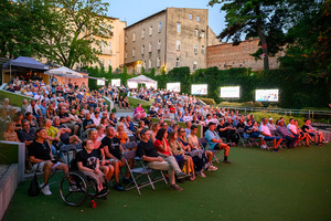 XX Był Sobie Blues: Clappton - A Tribute To Eric Clapton - Licznie zgromadzona publiczność podczas koncertu z piosenkami Erica Claptona