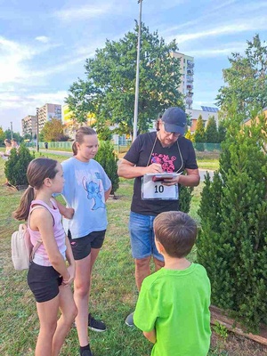 Olimpiada na górce - Uczestnicy podczas bobsleja