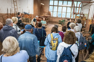 Wycieczka szlakiem małopolskiej ceramiki - Uczestnicy podczas wycieczki