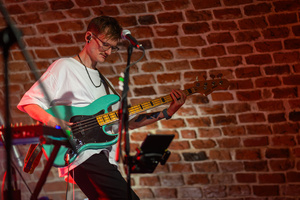 Koncert i premiera klipu: Meg Mell