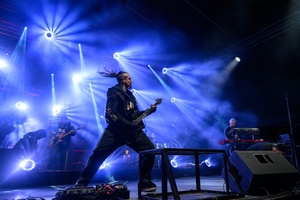 Sylwester na tarnowskim Rynku - Na scenie zespół Afromental