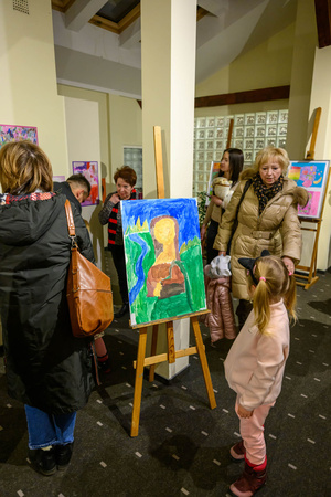 Wystawa semestralna Studio Art - Kropka, kreska, plama