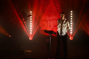 Koncert: Daria ze Śląska - Na scenie śpiewająca Daria ze Śląska