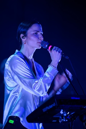 Koncert: Daria ze Śląska - Na scenie śpiewająca Daria ze Śląska