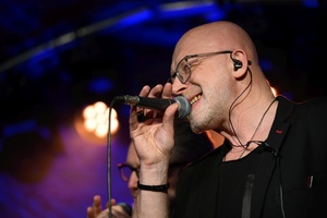 Benefis Bartka Szułakiewicza - Zespół Monk na scenie podczas wspólnego grania.