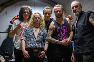 Koncert: The Bad Tales - The Bad Tales w garderobie tuż przed koncertem w Piwnicach TCK