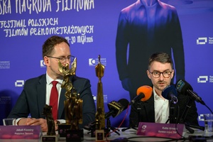 Konferencja prasowa 40. Tarnowskiej Nagrody Filmowej - Kuba Armata opowiadający o konkursowej 14-sce filmowej