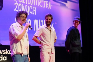 40. TNF: Dzień 8 (29.05.26) - Na scenie Marzenia reżyserzy Jakub Prysak („Bez reszty” ), Wojtek Węglarz („Bloodline”)  i Paweł J.J. Modzelewski („O Świecenie!”) zapraszający widzów na projekcje swoich filmów krótkometrażowych