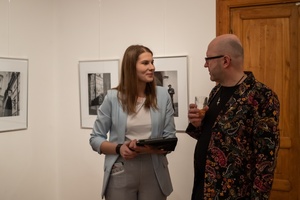 Wernisaże dzień po dniu: Maria Strzesak „4-12-22”