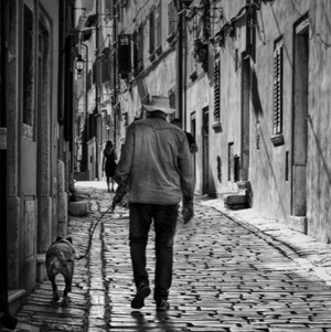 Plakat: Wystawa: Tak daleko tak blisko