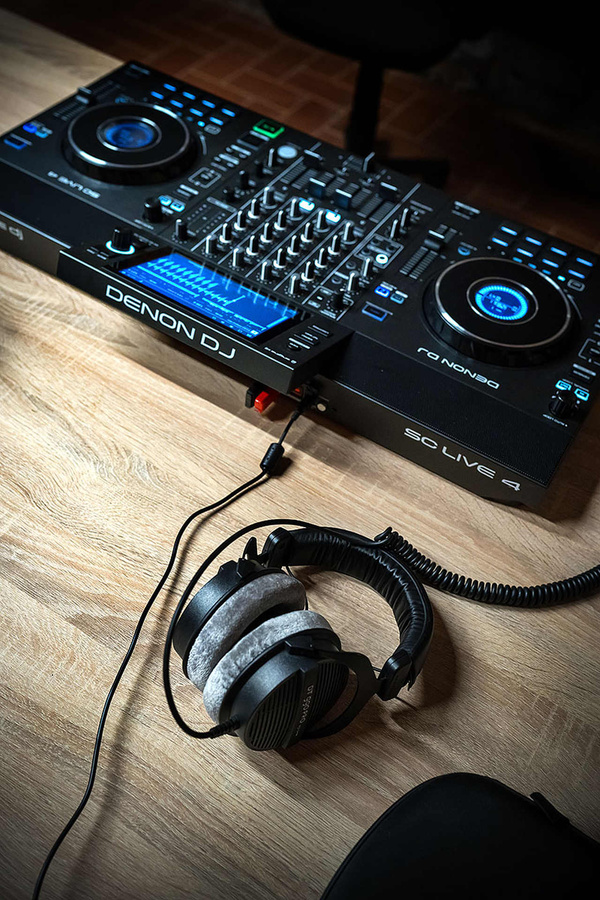 Ferie: Kurs dla DJ'ów